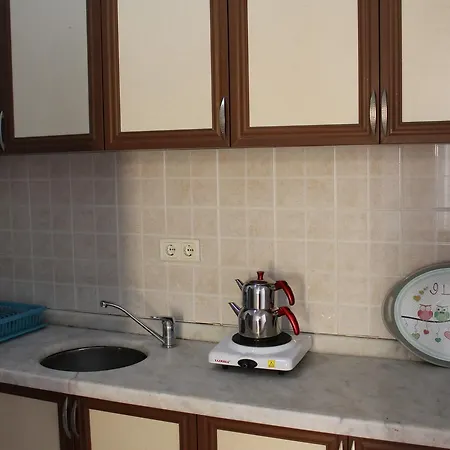 Aparthotel Deniz Apart 2*